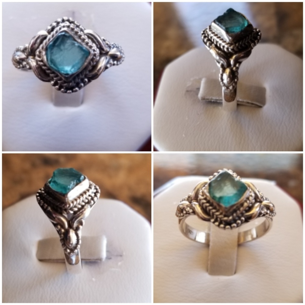 Beautiful, Genuine Blue 1ct Apatite Ring Size 8 - Picture 2 of 6